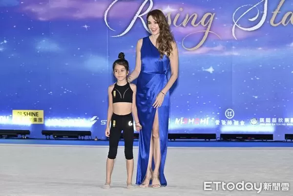 ▲▼ 瑞莎與女兒一同出席「瑞星盃韻律體操邀請賽」記者會。(圖/記者李毓康攝)