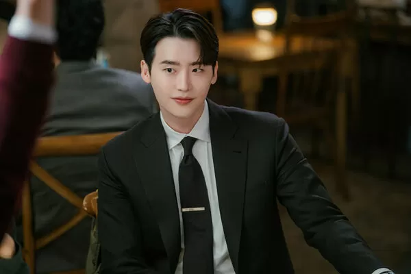 ▲▼太有緣!李鍾碩拍戲「遇到IU弟弟」 幽默虧:他最近很紅。(圖/Hami Video提供)