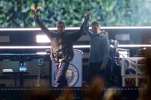 ▲綠洲合唱團(Oasis)睽違16年,正式復出,合體開唱。(圖/達志影像/美聯社)