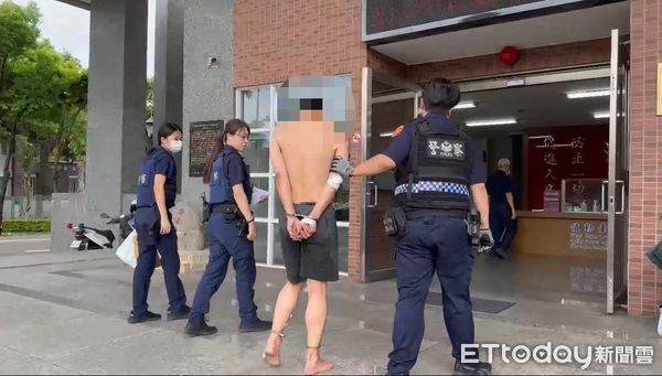 ▲屏東警分局逮獲鍾姓男子送辦。(圖/記者陳崑福翻攝)