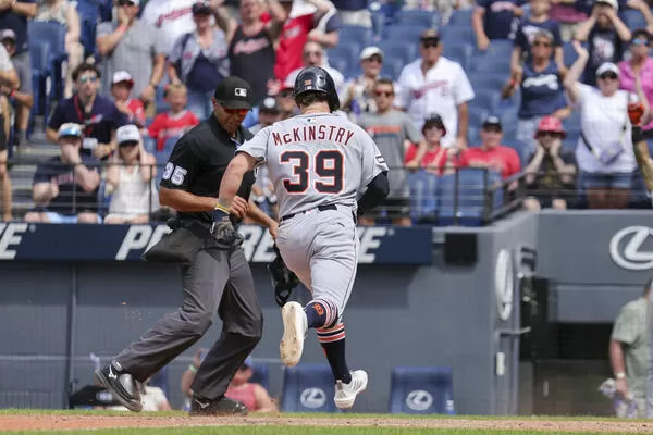▲麥金斯崔(Zach McKinstry)9局上半關鍵跑壘得分,為老虎在延長賽逆轉獲勝埋下伏筆。(圖/達志影像/美聯社)
