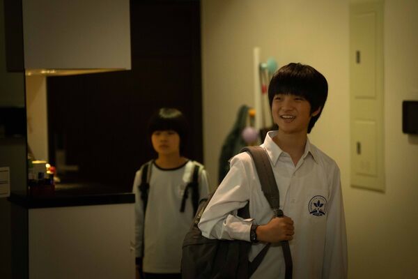 ▲《我們與惡的距離II》周渝民、薛仕凌、白潤音與鄭又菲。(圖/CATCHPLAY+、公視、大慕可可提供)