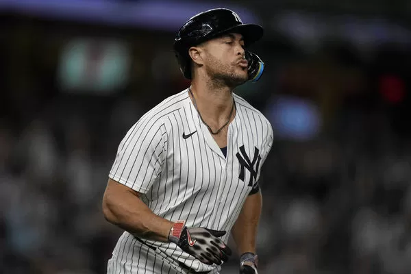 ▲史坦頓(Giancarlo Stanton)、與賈吉(Aaron Judge)接連開轟。(圖/達志影像/美聯社)