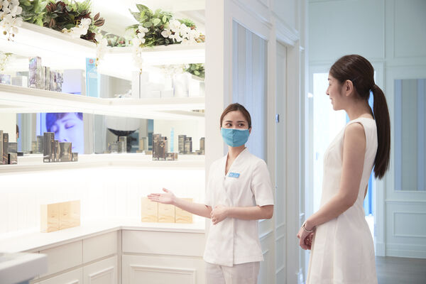 ▲▼東森REGAL CLUB擴大徵才 美容師起薪最高7萬。(圖/東森REGAL CLUB提供)