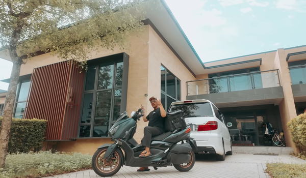 ▲▼ 。(圖/翻攝自YouTube)