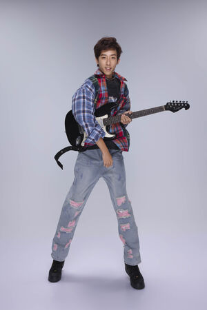 ▲▼喬幼和兒子合唱新曲〈咱來合唱一首歌〉。(圖/喬幼提供)