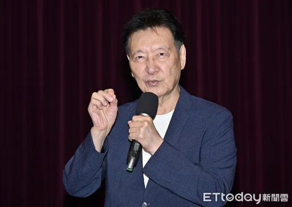 ▲▼ 趙少康說明「去東非看動物大遷徙」一事。(圖/記者李毓康攝)