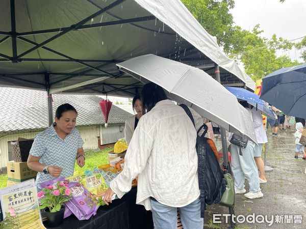 ▲▼台鐵仲夏寶島號19日展開第二場次行程,於中午時段再度停靠台鐵富里站。(圖/富里鄉公所提供,下同)