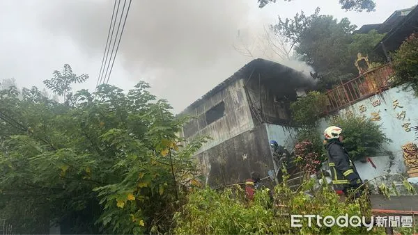 ▲新北泰山鐵皮屋火警。(圖/記者陳以昇翻攝,下同)