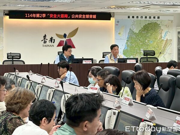 ▲台南市政府召開公共安全議題研討會,整合跨局處災後應變與防災整備。(記者林東良翻攝,下同)