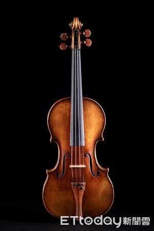 ▲2025奇美音樂節以「相會音樂法蘭西」為主題,攜手多位頂尖音樂家與奇美博物館典藏名琴,為樂迷帶來一場跨越兩百年的法式浪漫旅程。(圖/記者林東良翻攝,下同)