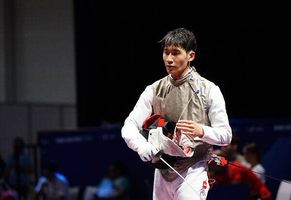 ▲中華擊劍代表隊在男子鈍劍團體賽遭日本逆轉無緣4強,陳弈通、陳致傑、許勝閎。(圖/大專體總提供)