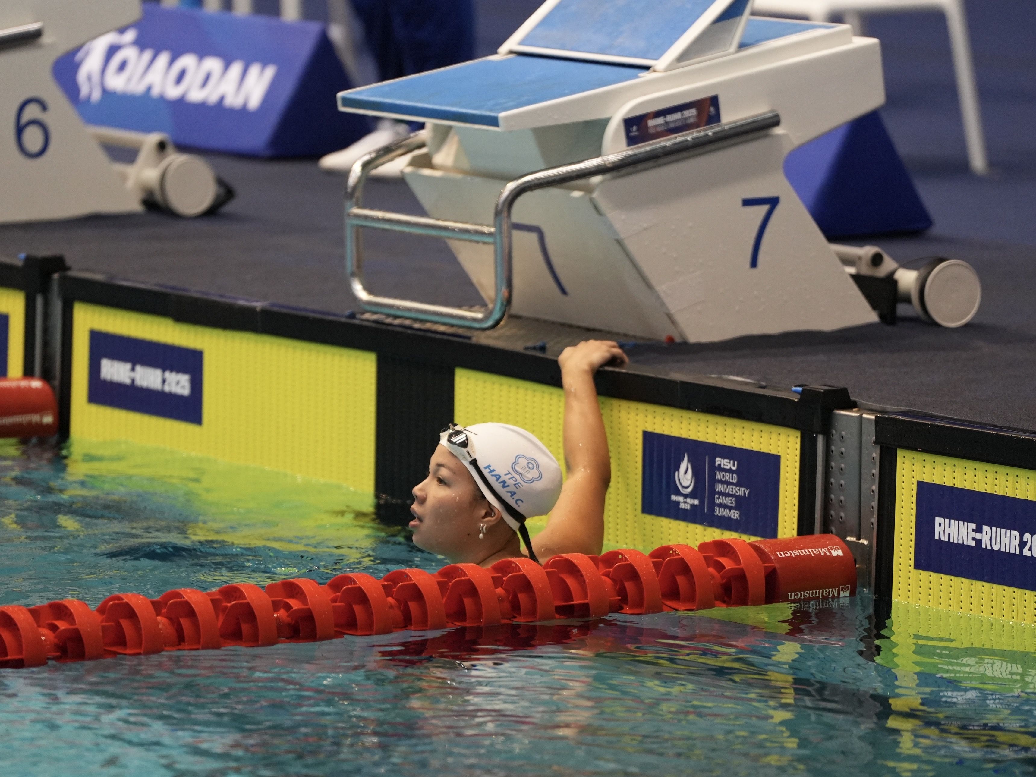 ▲▼台灣好手廖祐菲、洪潔瑜、劉姵吟、韓安齊攜手參加女子4X100公尺混合接力。(圖/大專體總提供)