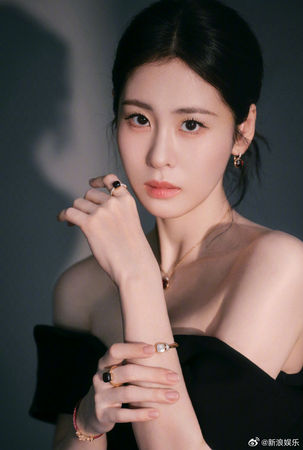 ▲汪蘇瀧創作〈年輪〉,且演唱男聲版,張碧晨演唱女聲版。(圖/翻攝自微博)