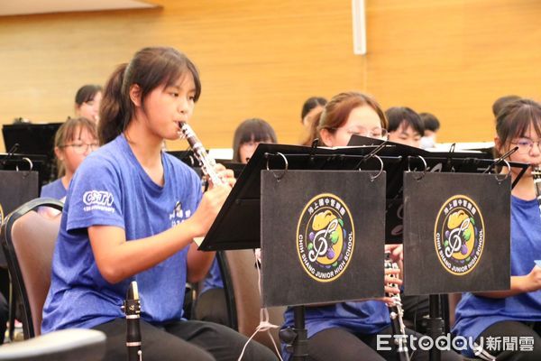 ▲五校聯手,「池聲穗樂」溫馨登場。(圖/記者楊晨東翻攝)