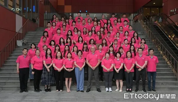 ▲打造一條龍移工支持體系,美家人力今登錄創櫃版。(圖/記者游瓊華翻攝)