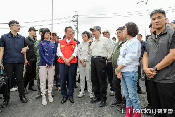 ▲▼ 卓榮泰院長嘉義縣勘災,中央地方協力推動系統化治水 。(圖/嘉義縣政府提供)