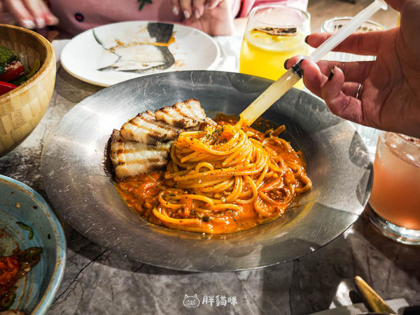 ▲▼YELO Seoul Bistro首爾餐酒館。(圖/部落客胖貓咪的奇幻旅程授權提供)