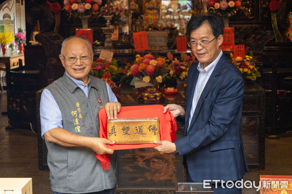 ▲▼ 中正大學與新港奉天宮攜手合作 推動世界媽祖文化研究 。(圖/新港奉天宮提供)