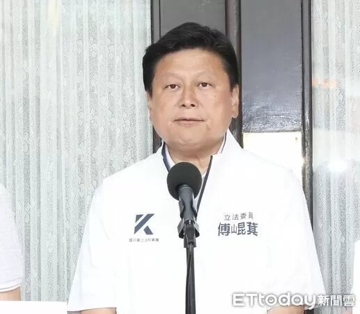 ▲▼國民黨團 召開 針對美國對等關稅 記者會 傅崐萁 王鴻薇 羅智強。(圖/記者屠惠剛攝)