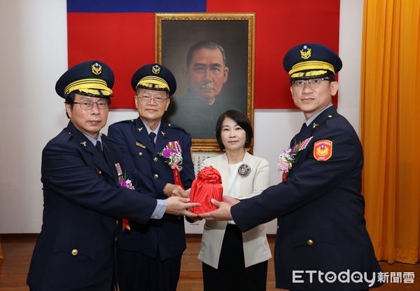 ▲甘炎民接任屏東縣政府警察局長。(圖/屏東縣政府警察局提供)