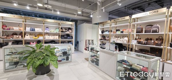 ▲日曜天地NG包搶購會登場。(圖/記者游瓊華攝)