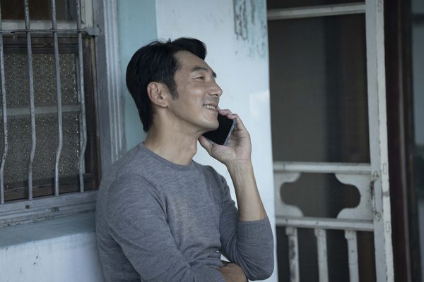 ▲《拜六禮拜》鍾欣凌、丁寧、劉書宏、李李仁、連晨翔、王品澔。(圖/公視台語台、華視提供)