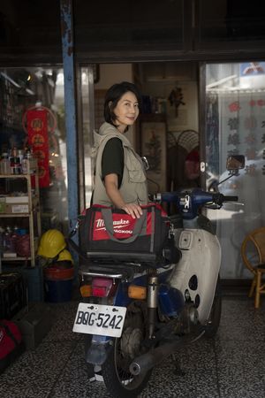 ▲《拜六禮拜》鍾欣凌、丁寧、劉書宏、李李仁、連晨翔、王品澔。(圖/公視台語台、華視提供)