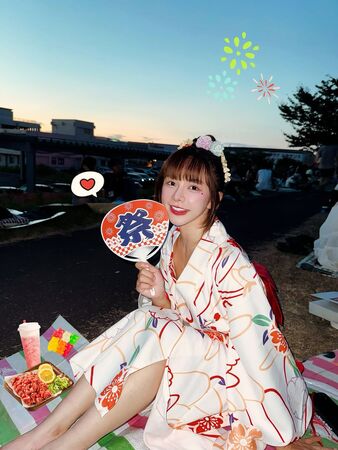 ▲巫苡萱許願希望下次能和另一半看煙火。(圖/翻攝自Instagram/avawu0726)