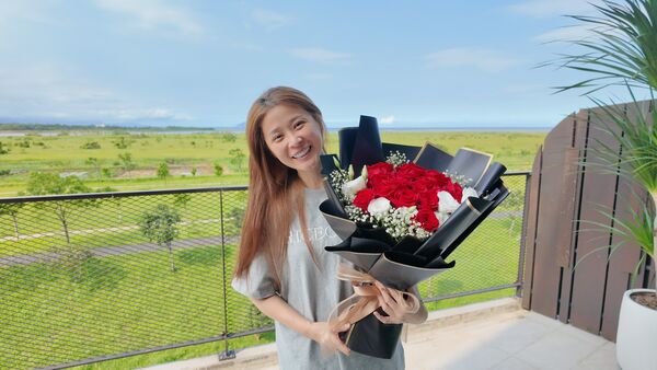 ▲李燕43歲「沒生小孩」不遺憾! 再婚2年揭真實心聲 。(圖/翻攝自李燕臉書)