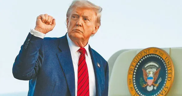 美國總統川普過去多次提到台灣搶走晶片生意。(圖/美聯社)