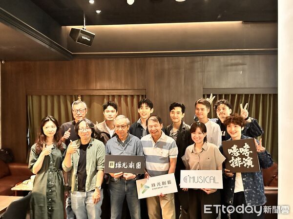 ▲▼▲▼綠光創藝將轉型為「文化內容平台」,橫跨「創作、投資出品、品牌經營與整合」,包括深受Z世代年輕人喜愛的「嚎哮排演」、以韓國授權音樂劇吸粉無數的C MUSICAL,都加入「綠光大家庭」。(圖/記者林育綾攝)