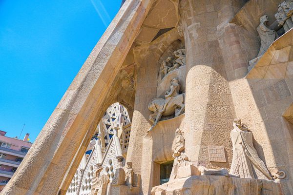 ▲▼聖家堂(Sagrada Família)。(圖/部落客混血珊莎的奇幻旅程授權提供)