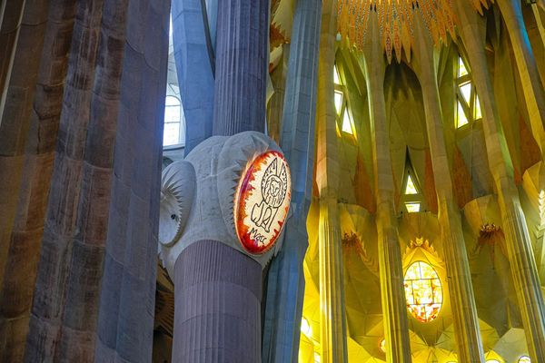 ▲▼聖家堂(Sagrada Família)。(圖/部落客混血珊莎的奇幻旅程授權提供)