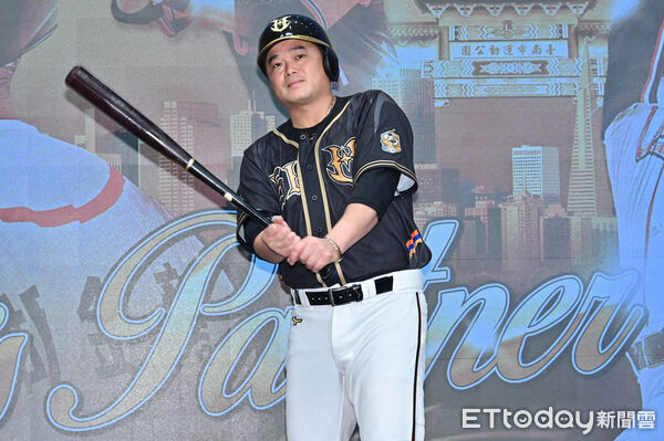 ▲▼統一 7-ELEVEN獅胡金龍榮耀引退記者會。(圖/記者李毓康攝)