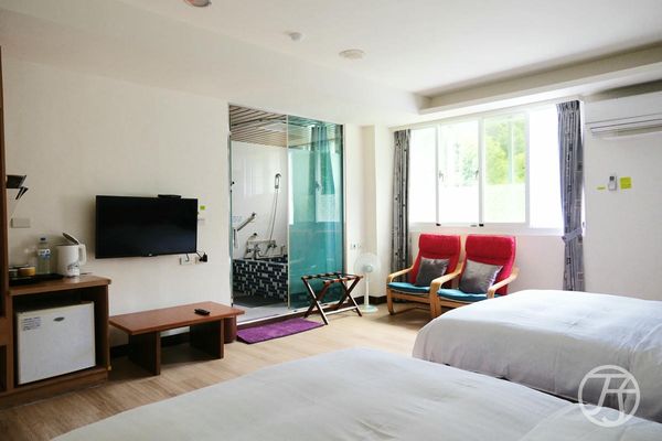 ▲▼橙品溫泉民宿。(圖/部落客JJ.Hsu授權提供)