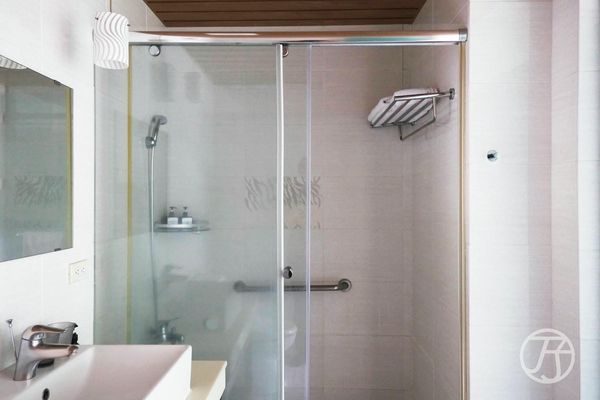 ▲▼橙品溫泉民宿。(圖/部落客JJ.Hsu授權提供)