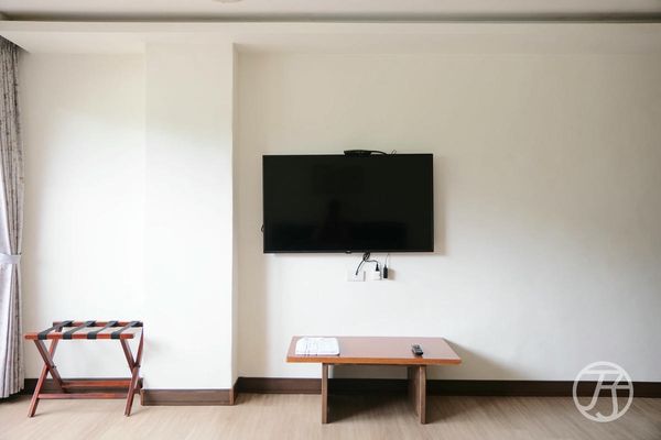 ▲▼橙品溫泉民宿。(圖/部落客JJ.Hsu授權提供)