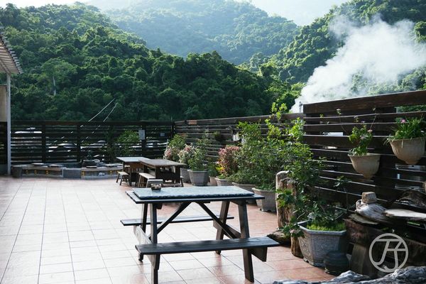 ▲▼橙品溫泉民宿。(圖/部落客JJ.Hsu授權提供)