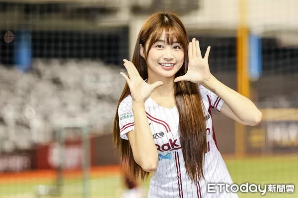 ▲▼樂天女孩陳伊專訪, 陳伊 。(圖/記者徐文彬攝)