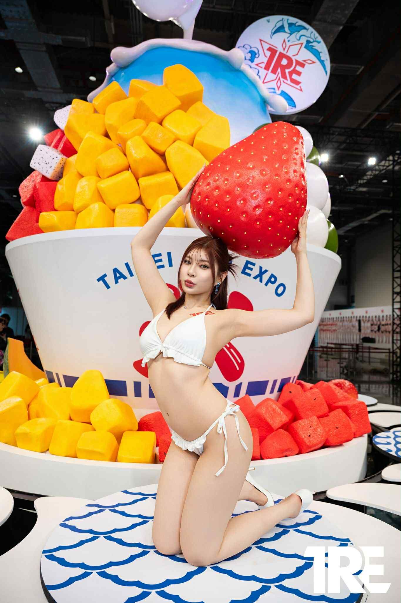 ▲▼獨家/震撼!TRE成人展最香畫面 河北彩伽、櫻空桃剉冰台自轉任人拍。(圖/TRE提供)