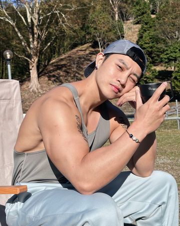 ▲▼曾奕翔將和老婆去加拿大生活。(圖/翻攝自Facebook/曾奕翔 )