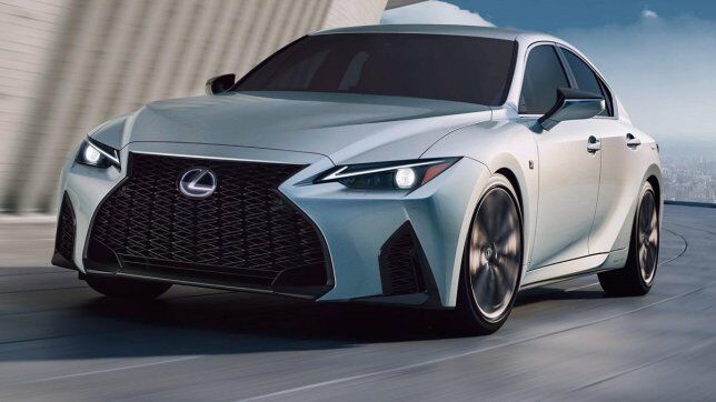 ▲LEXUS多款新車計劃公開!UX、IS都在改款名單中。(圖/翻攝自LEXUS)