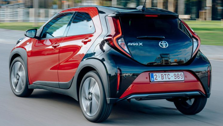 ▲TOYOTA Aygo X Cross西班牙降價台幣11萬。(圖/翻攝自TOYOTA)