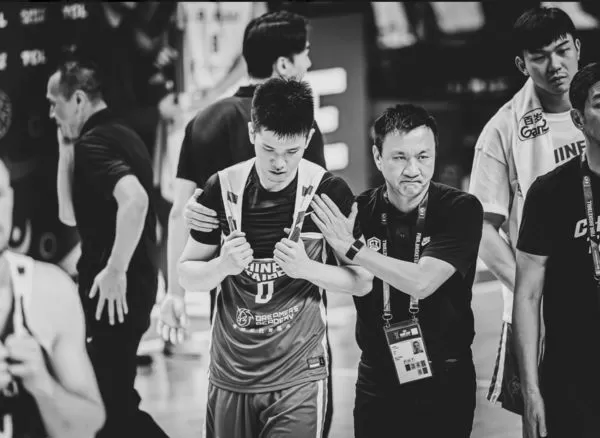 ▲中華男籃陳盈駿、林庭謙、高柏鎧、賀丹。(圖/取自FIBA官網)