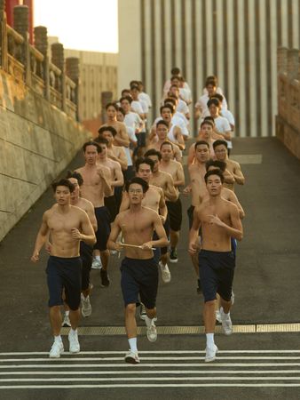 ▲《進行曲》黃牛鎖定口碑場票價竟暴漲3倍。(圖/未來進行曲提供)