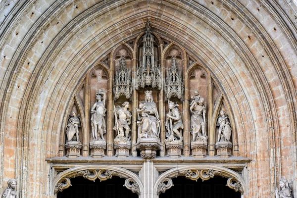 ▲▼【布魯塞爾必訪區域】藝術之丘、小薩布隆廣場、薩布隆聖母教堂。(圖/部落客travel with leo授權提供)