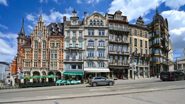 ▲▼【布魯塞爾必訪區域】藝術之丘、小薩布隆廣場、薩布隆聖母教堂。(圖/部落客travel with leo授權提供)