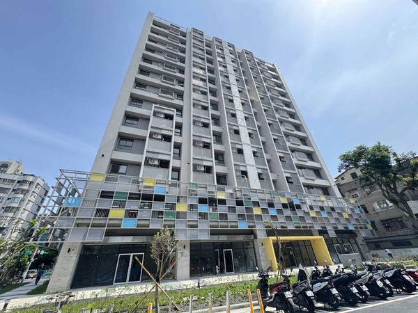 北市松山區「延吉好室」是社宅招租最受矚目的焦點,總戶數160 戶,進入收尾完工階段。(住都中心提供)