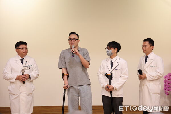 ▲慈濟基金會林碧玉副總執行長39周年慶上感恩從各地聚集到花蓮的人才無私的付出,守護鄉親健康。(圖/慈濟醫學中心提供,下同)